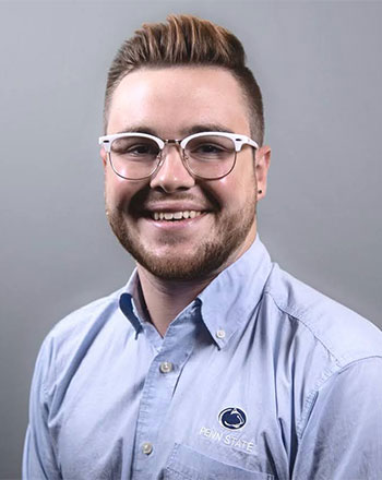 Headshot photo of Jordan Emely